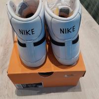 NIKE BLAZER UOMO 42