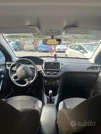 Peugeot 208. 1.2 vti 82 cv active 2014 neopat