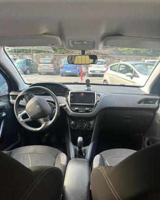 Peugeot 208. 1.2 vti 82 cv active 2014 neopat