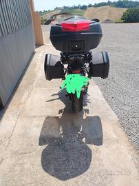 Moto Yamaha tracer 7 gt
