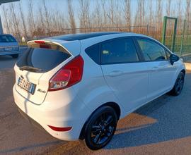 FORD Fiesta 6ª serie - 2016