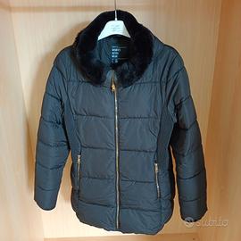 Giacche e portafogli da donna