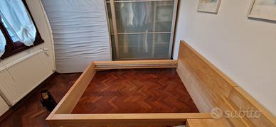 Struttura letto IKEA+materasso+doghe+comodino