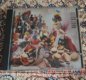 CD di Elton John - Reg Strikes Back