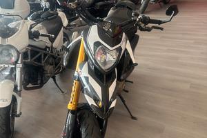 Ducati Hypermotard 1100 S