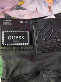 Pantalone Guess
