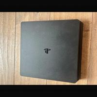 PlayStation 4 usata pochissimo 