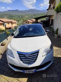 Ypsilon 1.2 cv 69 G.P.L. 5 porte "Gold"