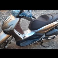 Piaggio Beverly 300 ie