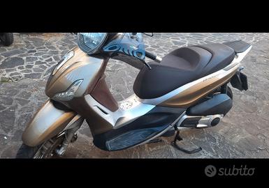 Piaggio Beverly 300 ie
