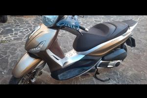 Piaggio Beverly 300 ie