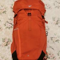 Zaino da trekking Quechua 38L NUOVO 