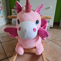 Dondolo unicorno