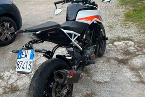 KTM 390 Duke - 2021