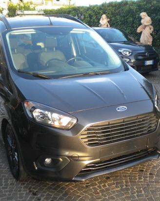 FORD Tourneo Courier 1.5 TDCI 100 CV Sport
