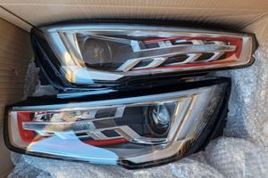 Fari Anteriori Audi A1 S1 8X Facelift Rossi OEM