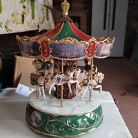 Soprammobile Giostra che gira