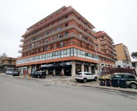 Via IV Novembre-105mq con due terrazzi da 40mq