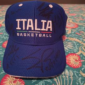 Cappello ufficiale  Italia basket autografato 