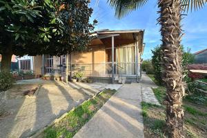 CASA INDIPENDENTE A SANTHIÀ