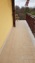 Monolocale arredato con posto aut cod. 407