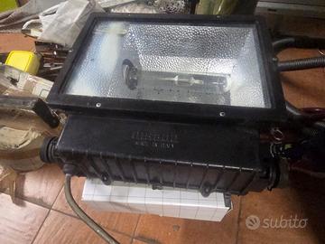 Faro Proiettore Professionale Disano Made in Italy