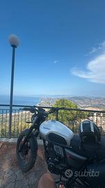 Keeway X-Light 125 - solo 700 Km.