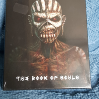 Doppio CD Iron Maiden, the book of souls