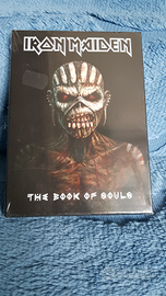 Doppio CD Iron Maiden, the book of souls