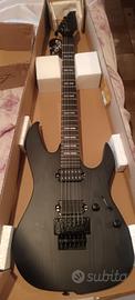 chitarra elettrica nuova comprata da poco