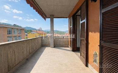 AMPIO QUADRILOCALE IN UNA ZONA TRANQUILLA