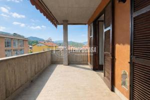 AMPIO QUADRILOCALE IN UNA ZONA TRANQUILLA