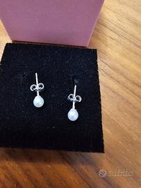 orecchini in oro con perla vera