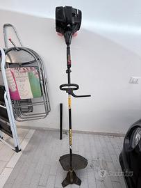 Tagliaerba a motore
