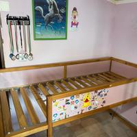 2 strutture letto singolo 80 euro l'una