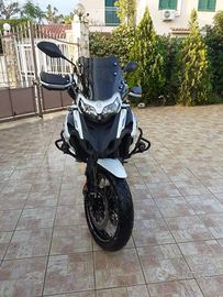 Moto Benelli TRK ,502