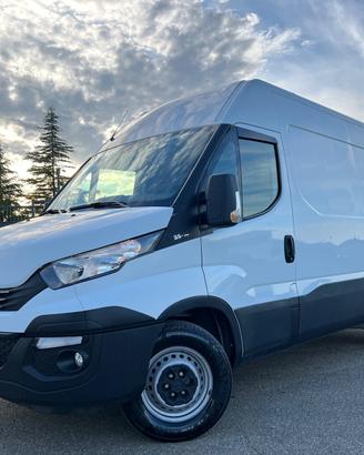 Iveco Daily 35S14 2.3 MJT 140cv L2H2 - 2017