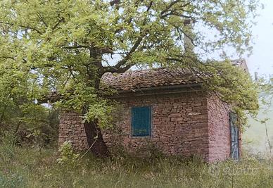Casa con terreno (ampliamento mq 300)