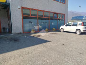 NEGOZIO A SANT'ANTONINO DI SUSA