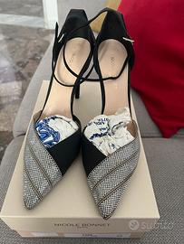 Scarpe con tacco eleganti