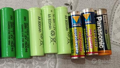8 BATTERIE RICARICABILI AA