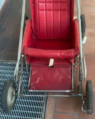 2 passeggini anni 1960 rossi