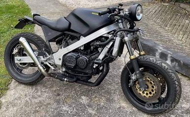 Vfr 750 rc24 - Custom - Cafe racer - unica