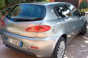 Alfa Romeo 147 1.9 jtd 120 cv distinctive 5 p