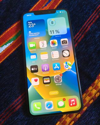 Iphone 11 Pro Max 256GB (locked SIM A1)