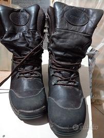 scarponi da montagna 