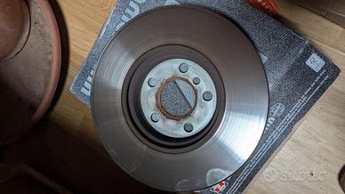 Dischi Freno Anteriori 330mmx20mm- BMW F40-F44