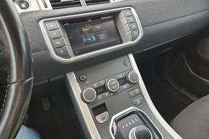 Evoque  Land Rover
