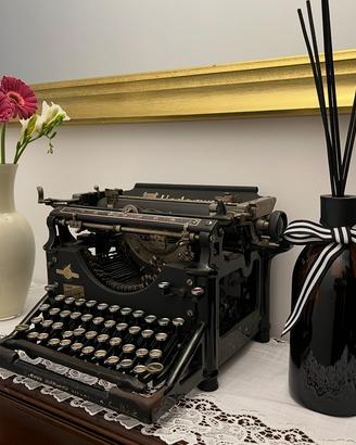 Underwood macchina da scrivere