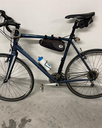 Bicicletta tricross Specialized